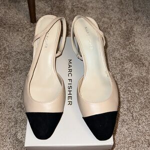 Cap toe Marc Fisher Light Natural Leather Slingback Low Heels size 8